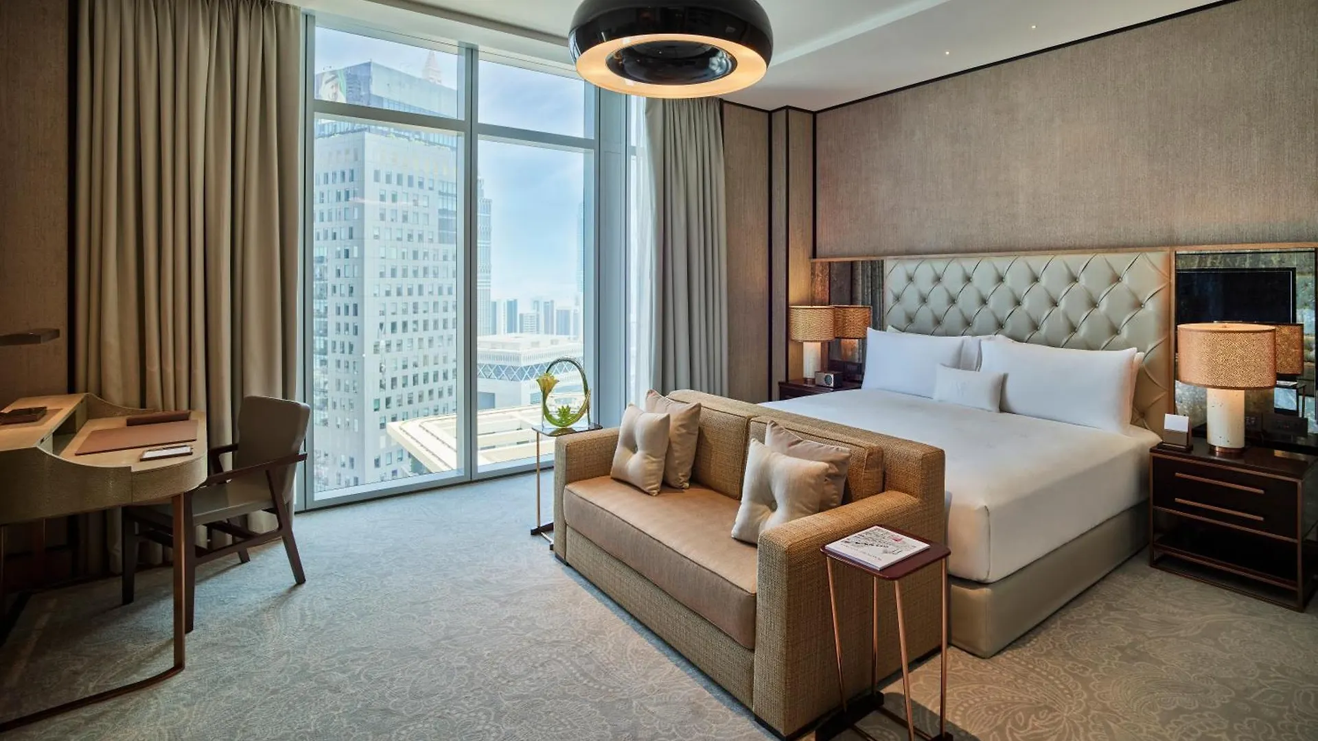 Hotel Waldorf Astoria Dubai International Financial Centre 5*,