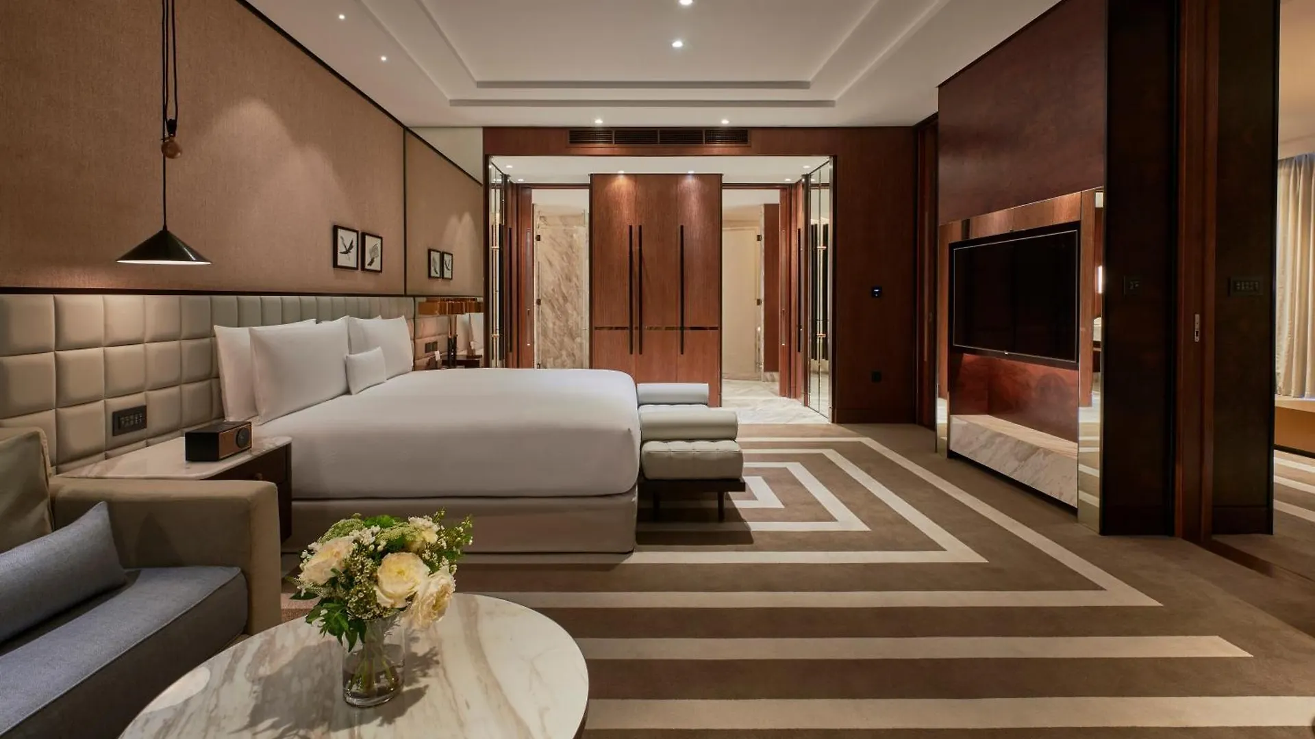 Waldorf Astoria Dubai International Financial Centre Hotel