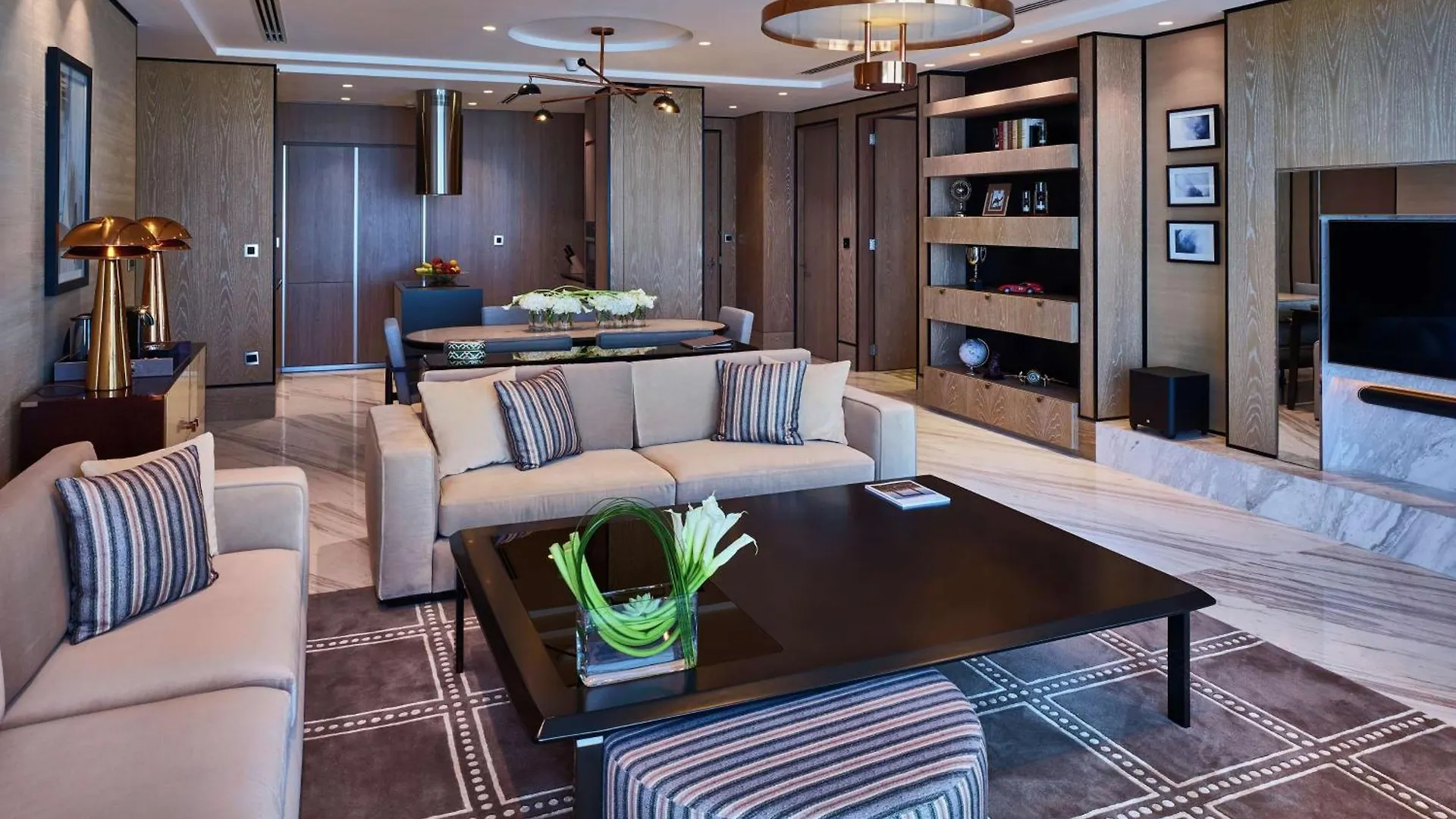 Waldorf Astoria Dubai International Financial Centre Hotel 5*,  United Arab Emirates